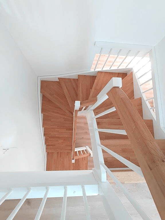 Treppenbau Treppe oben